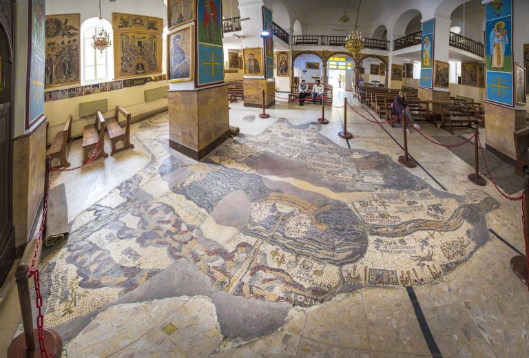 Giordania. Non solo Petra tra mosaici e bibbia c’è Madaba