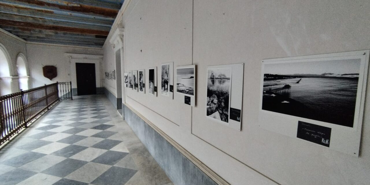 Claudio Santoliquido  a Crotone il 2 agosto ha  inaugurato Klik la sua mostra fotografica