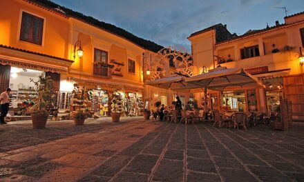 Maratea Estate Tina Polisciano offre l’ultimo respiro di Lucanita prima della chiusura