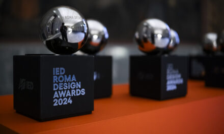 Teresa Colonna vince lo IED Award con “Orbiting clubbers”,