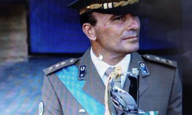 Carlo Bosna nuovo Comandante del Corpo Militare Volontario della CRI