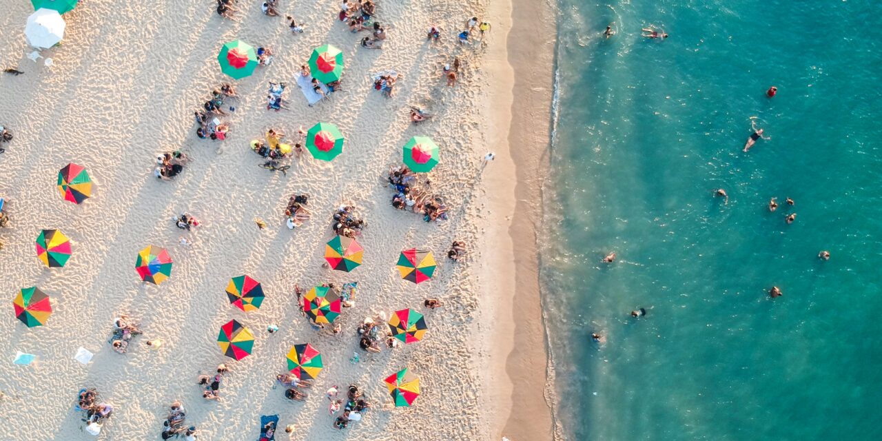 Da Porto Selvaggio a La Pelosa: le 10 spiagge italiane che dominano Instagram