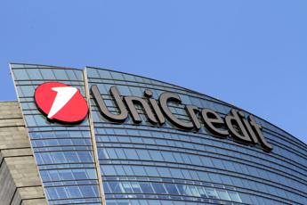 Unicredit, fonti: nuovo piano per 1.000 uscite volontarie con fondo solidarietà