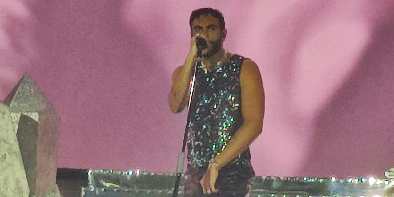 Marco Mengoni. In ventimila allo Stadio della Vittoria per la tappa barese del tour Marco negli stadi 2023