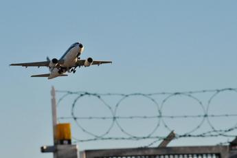 I migliori (e peggiori) aeroporti al mondo. Fiumicino brilla, disastro Berlino