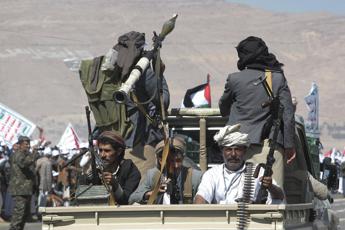 Leader Houthi: “Stop navi israeliane nel Mar Rosso, è nostra vittoria”