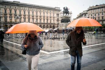 Meteo, oggi e domani ancora pioggia e neve per due cicloni in arrivo