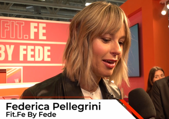 Federica Pellegrini a Cosmoprof: “Importante prendersi cura di sè”