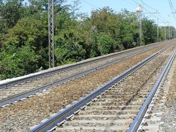 Treni, circolazione sospesa su linea Bologna-Venezia