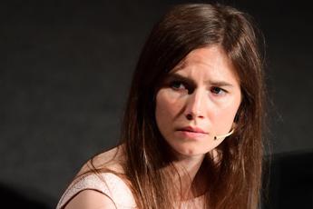 Omicidio Meredith, per Amanda Knox nuovo processo per calunnia