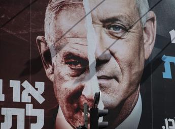 Gaza, ultimatum a Netanyahu: scontro con Gantz sul piano per la Striscia