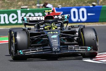 Gp Monaco, Hamilton il più veloce in prime libere e problemi per Leclerc