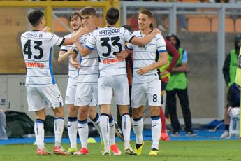 Lecce-Atalanta 0-2, gol di De Ketelaere e Scamacca