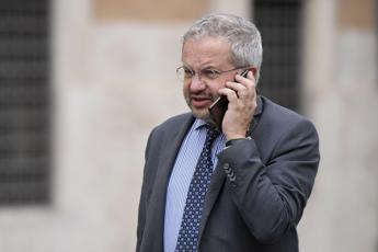 Referendum, Borghi: “Presenterò proposta di legge per cancellare raccolta firme online”