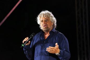 M5S, post Grillo scuote parlamentari. Baldino: “Non si torni indietro di 15 anni”