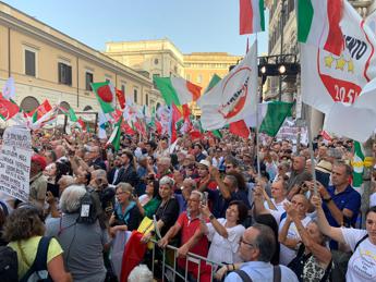 Riforme, opposizioni in piazza: “Risposta forte e unitaria contro autonomia e premierato”