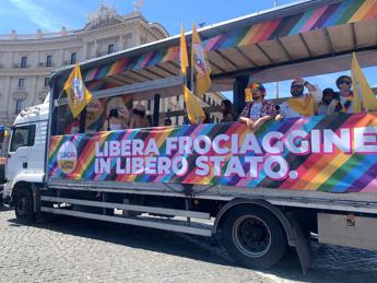 Roma Pride 2024, gli organizzatori: “Siamo oltre un milione” – Foto