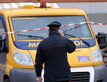 Sassari, assalto al caveau Mondialpol: spari e auto date alle fiamme