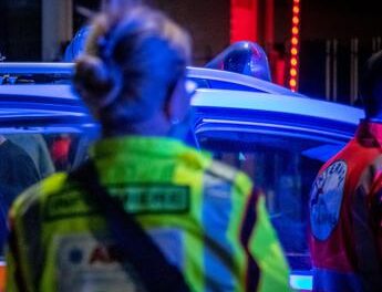 Sbalzato da giostra al lunapark, 13enne ferito nel tarantino