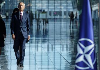 Stoltenberg: “Nato alleanza nucleare”. Oggi incontro con Biden alla Casa Bianca