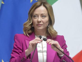 Ue, la sfida di Meloni sulle nomine: “No alla logica dei caminetti”