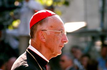 Cardinale Camillo Ruini dimesso dal Gemelli, era stato ricoverato per un’ischemia cardiaca
