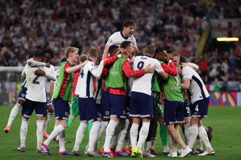 Euro 2024, Inghilterra batte Olanda 2-1 al 90′ e vola in finale