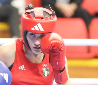 Parigi 2024, oggi Carini-Khelif: match di boxe è caso politico