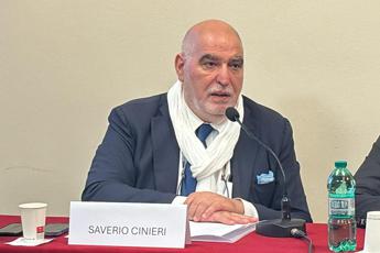 Tumore seno, Cinieri (Aiom): “Biopsia liquida sempre più importante”