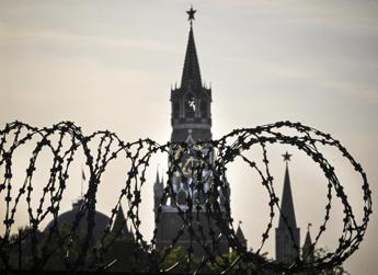 Ucraina, Farnesina: “In Russia fino a 5 anni di carcere a chi varca illegalmente il confine”