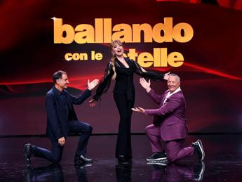 ‘Ballando con le stelle’ riparte oggi: tutte le novità e le conferme dell’edizione 19