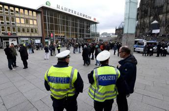 Germania, esplosione a Colonia: vasta operazione di polizia nel centro