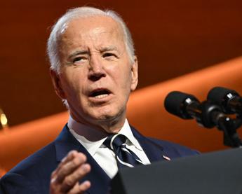 Israele, stop di Biden: “Guerra totale va evitata, parlerò con Netanyahu”