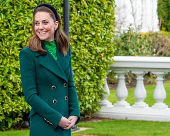 Kate Middleton ha finito la chemioterapia, gli oncologi: “Ecco i prossimi passi”