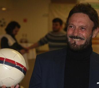 Totò Schillaci ricoverato in ospedale, la famiglia: “Condizioni stabili”