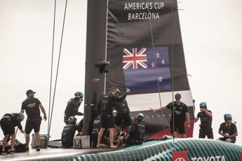 America’s Cup, New Zealand batte ancora Ineos e si porta sul 4-0