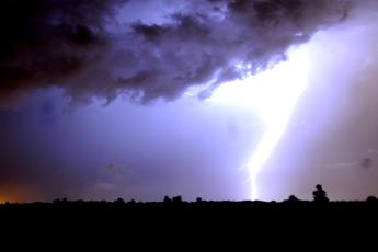 Nubifragi e maltempo estremo, è allerta sull’Italia: le previsioni meteo