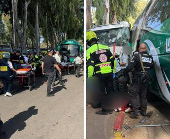 Tel Aviv, tir contro fermata bus: “Persone schiacciate”. Almeno 40 feriti, polizia: “E’ attentato”