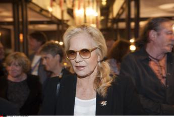 A 80 anni Sylvie Vartan si congeda, ultimi sei concerti a Parigi