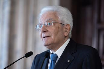 “Curare la Repubblica per costruire il futuro”, i 10 anni di Mattarella al Quirinale