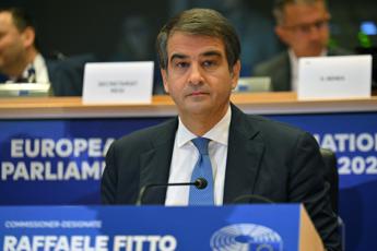 Fitto al Parlamento Ue: “Non rappresento un partito, impegnato per Europa”