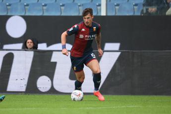 Parma-Genoa 0-1, gol di Pinamonti e colpo rossoblu