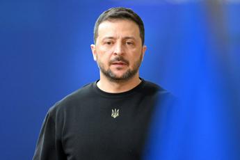 Ucraina, Zelensky: “Grato a Meloni e leader G7 per sostegno a Kiev”