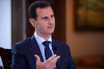 Assad a Mosca, Russia concede asilo dopo fuga da Siria