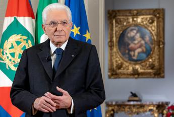 Mattarella, il discorso di fine anno: “Pace grida sua urgenza. Speranza nel futuro diventi realtà”