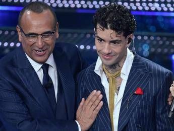 Sanremo, Conti a Tony Effe: “Dovevo cantare io? Ero già pronto”